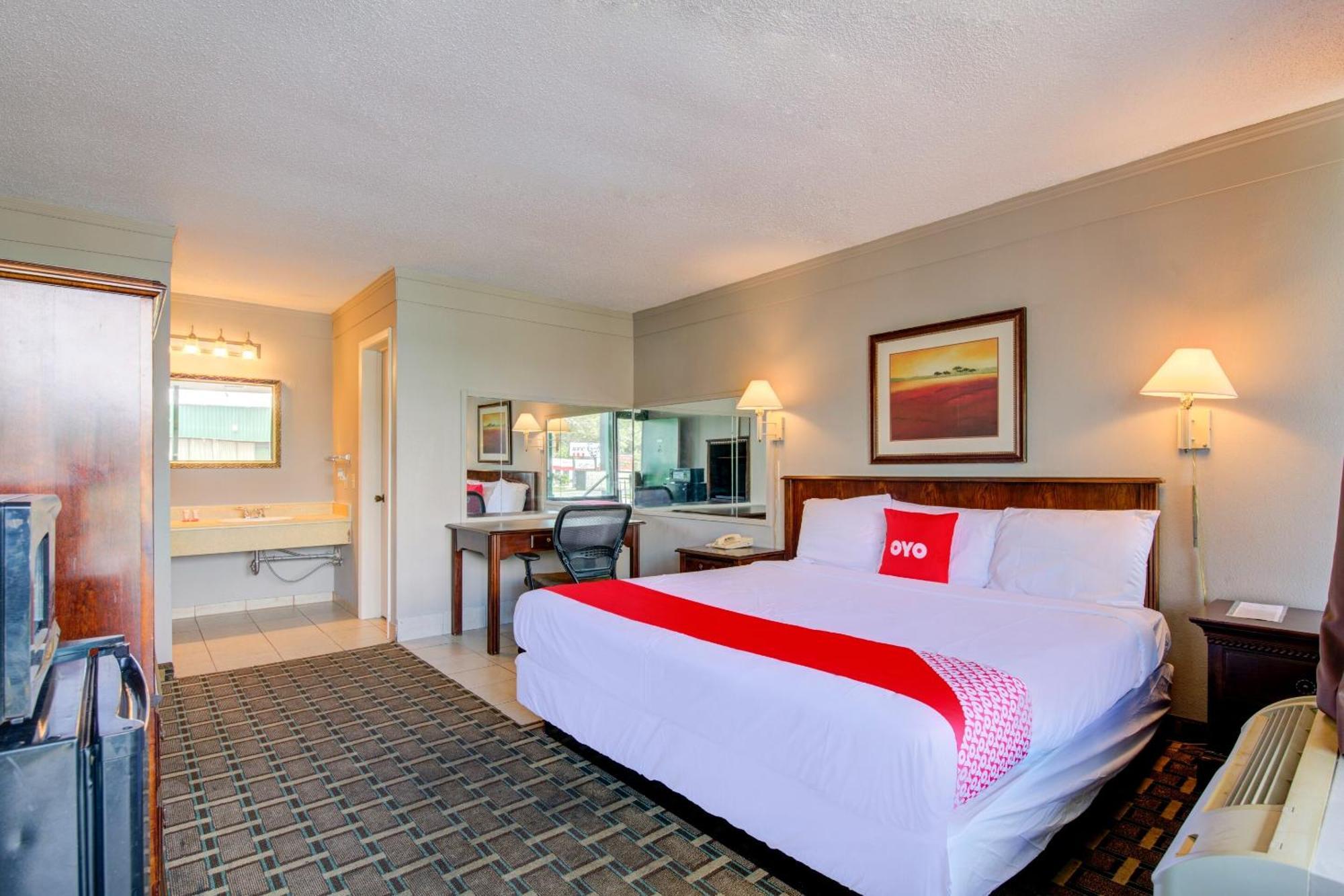 Oyo Hotel Douglas Ga Us-441 エクステリア 写真