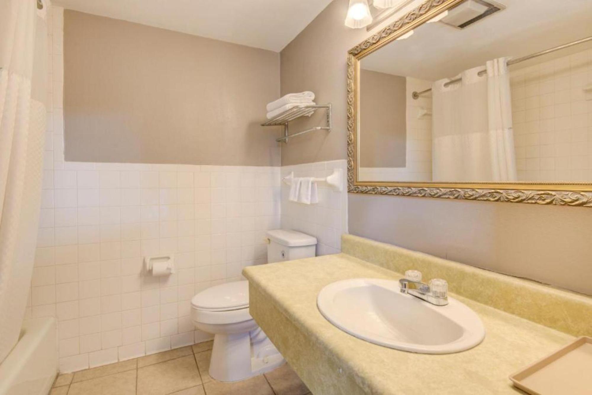Oyo Hotel Douglas Ga Us-441 エクステリア 写真